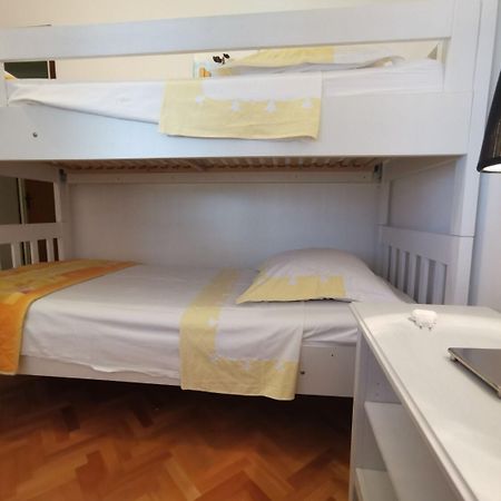 Apartments Srdan Vinišće Buitenkant foto