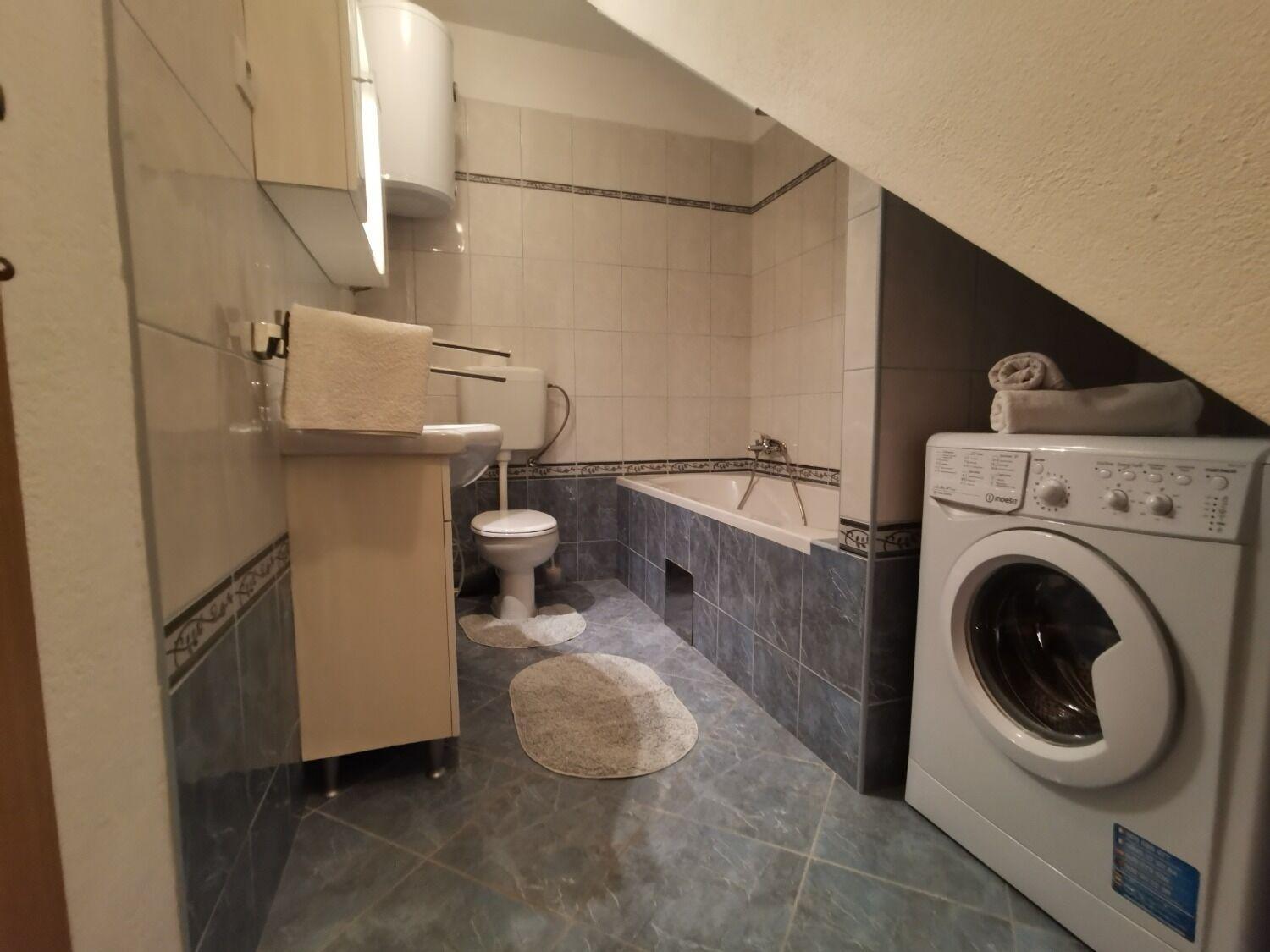 Apartments Srdan Vinišće Buitenkant foto